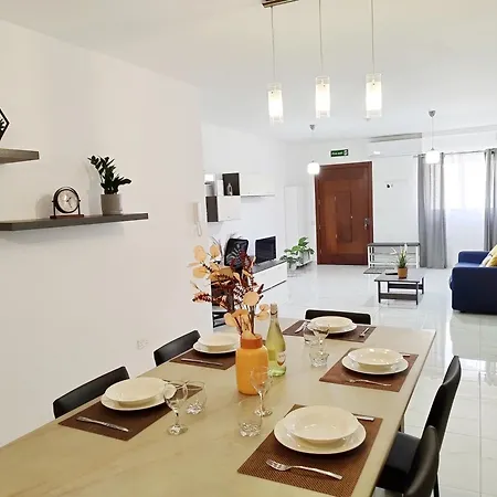 Large And Modern In The Centre Of Malta Mosta