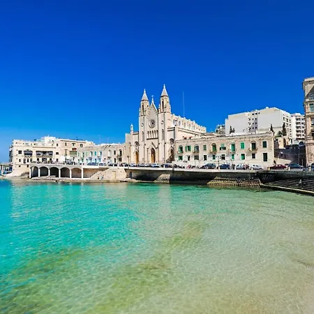 Large And Modern In The Centre Of Malta Apartment Mosta