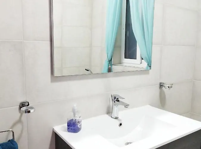 Large And Modern In The Centre Of Malta Apartament *