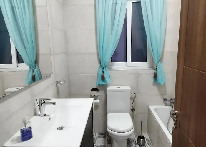 Large And Modern In The Centre Of Malta Mosta