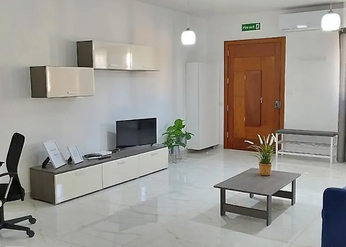 Large And Modern In The Centre Of Malta *