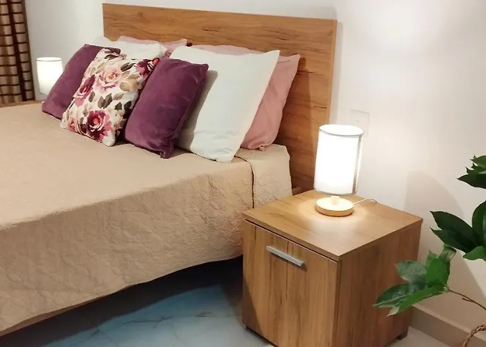 Large And Modern In The Centre Of Malta Apartament *