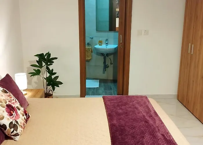 Large And Modern In The Centre Of Malta * Mosta